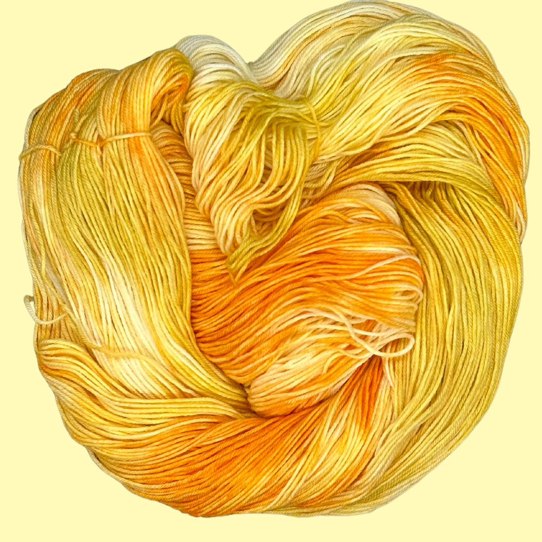 Daffodil - A variegated hand dyed yarn
