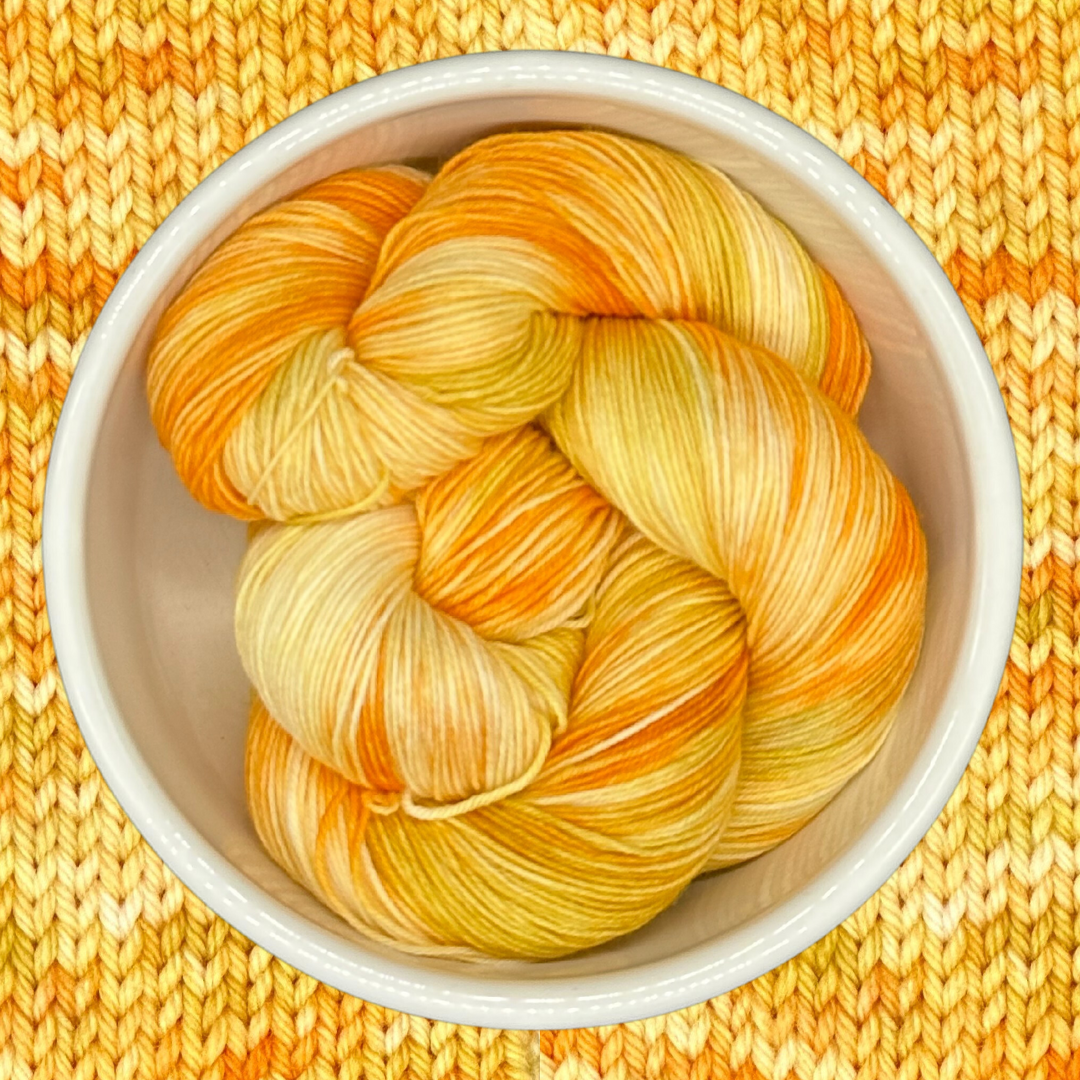Daffodil - A variegated hand dyed yarn