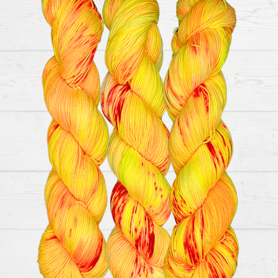 Yellow Duck - A variegated hand dyed yarn