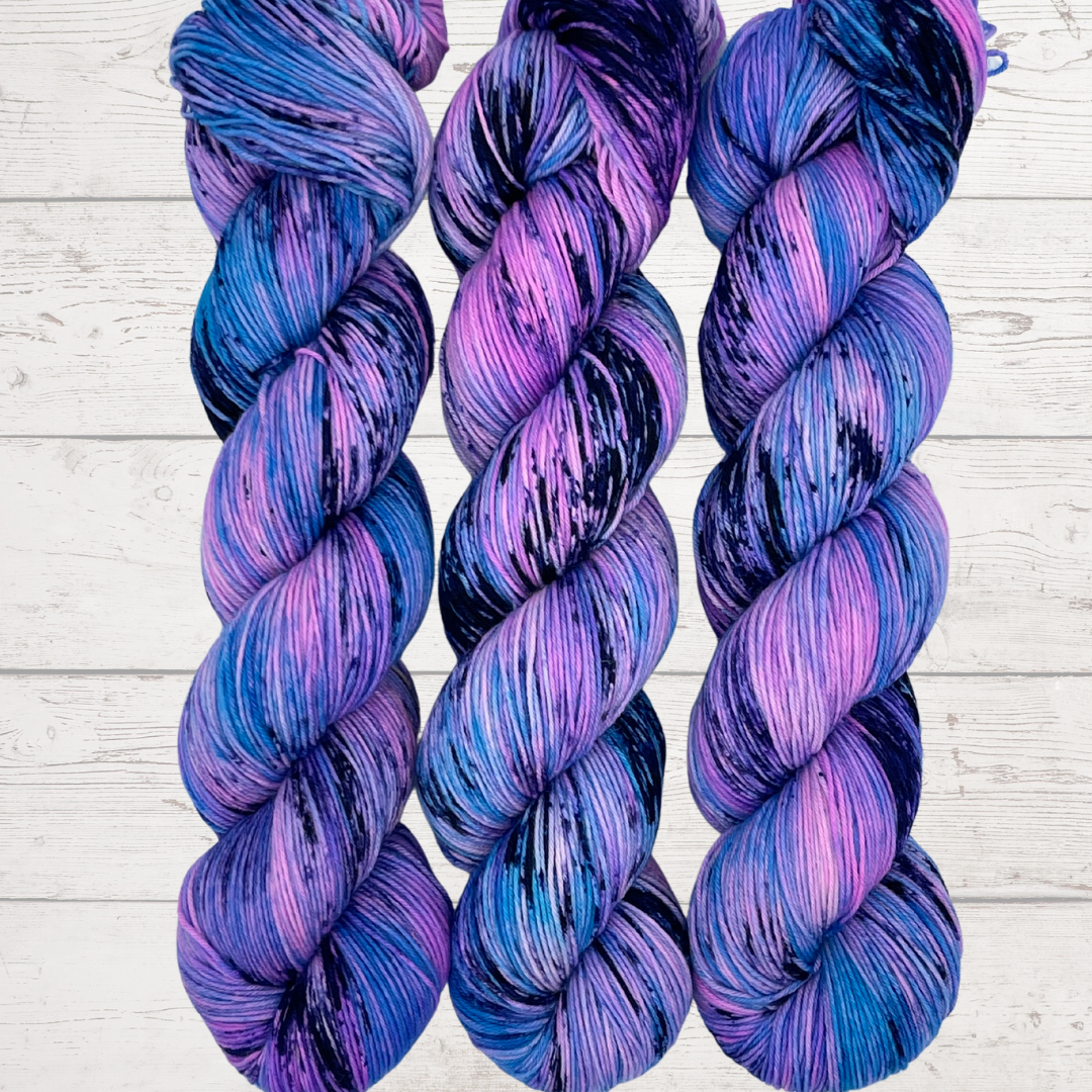 Blue Horse Variegated yarn